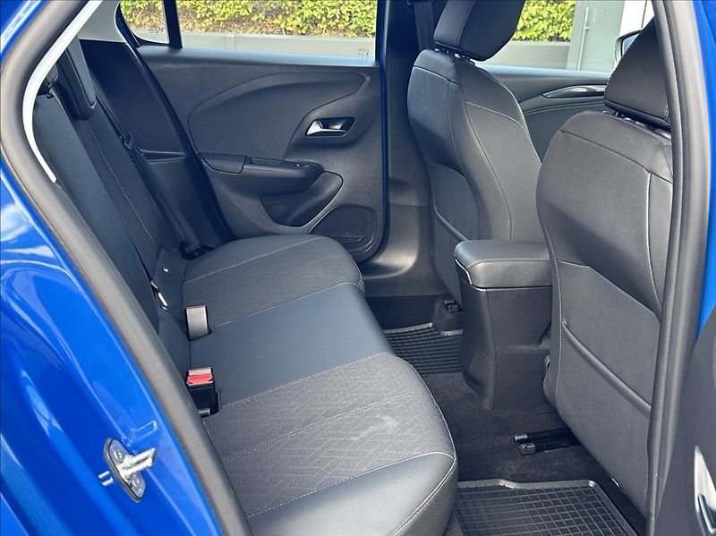 Opel Corsa 1,2 Turbo 100PS  Elegance - fotka 19 z 56