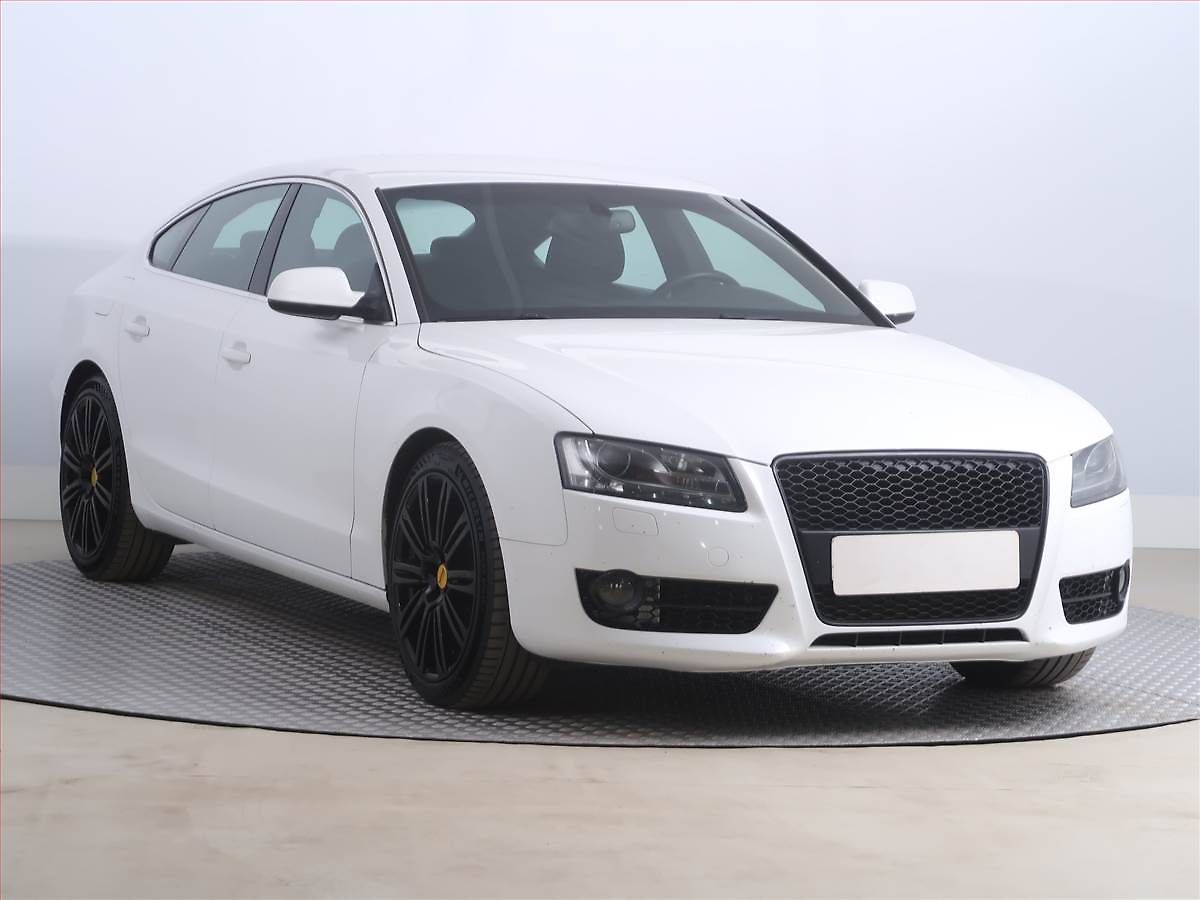 Audi A5 2.0 TDI, Xenony, Tempomat