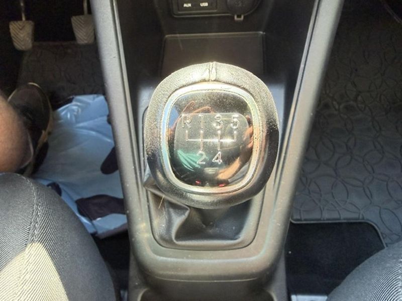 Hyundai ix20 1,4i, koupeno v ČR - fotka 21 z 27
