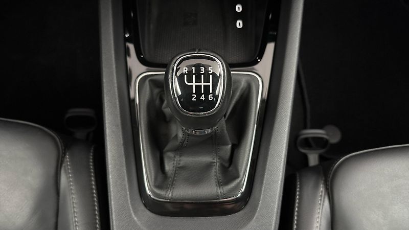 Škoda Octavia 2.0 TDI Style - fotka 24 z 26