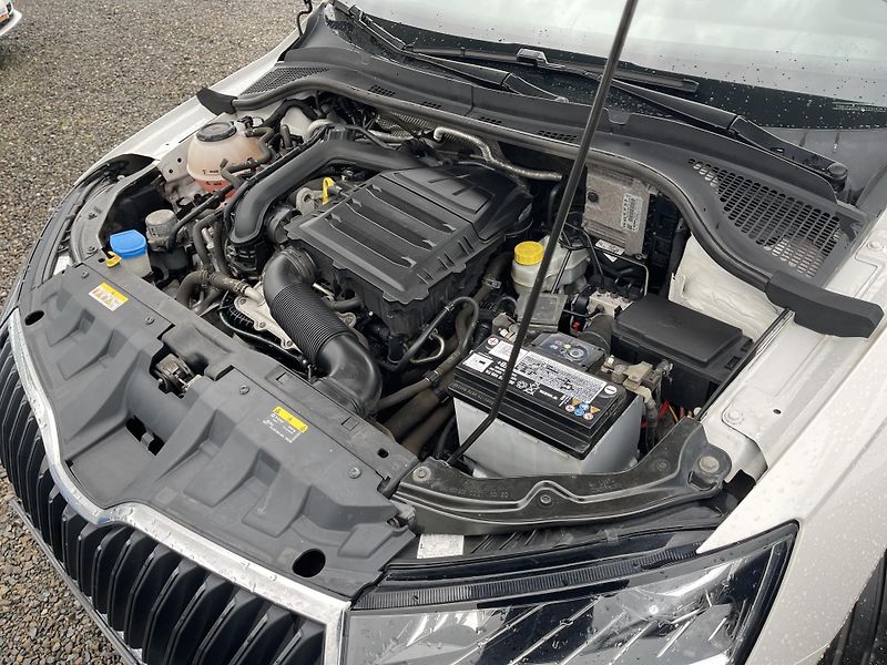 Škoda Fabia 1.0 TSi STYLE NEHAVAR-DPH-ČR ! - fotka 35 z 41