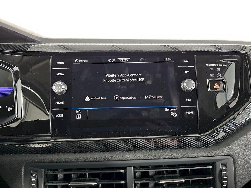 Volkswagen Taigo (2022) 1.0TSI 81kW BUSINESS LIFE - fotka 13 z 33