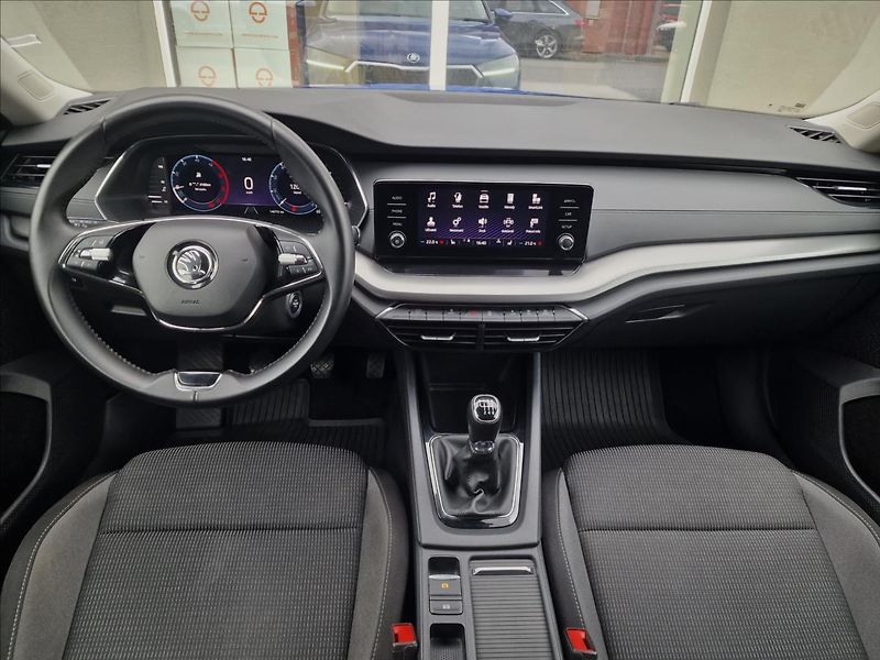 Škoda Octavia 2.0 TDI, původ ČR, 1.Majitel - fotka 24 z 50