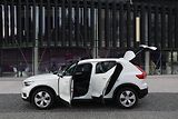 Volvo XC40 (2020) 2,0 D3 DRIVE-E Momentum PRO Aw - náhled 4