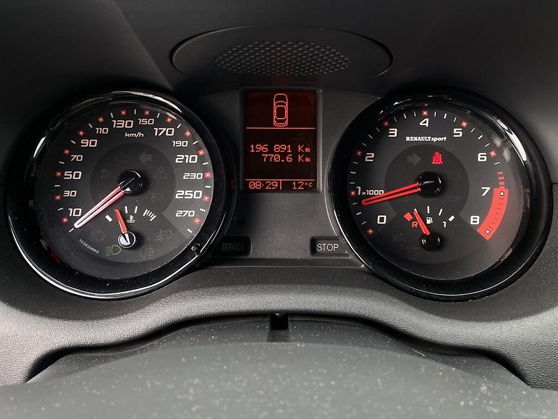 Renault Mégane RS 225 - fotka 9 z 21