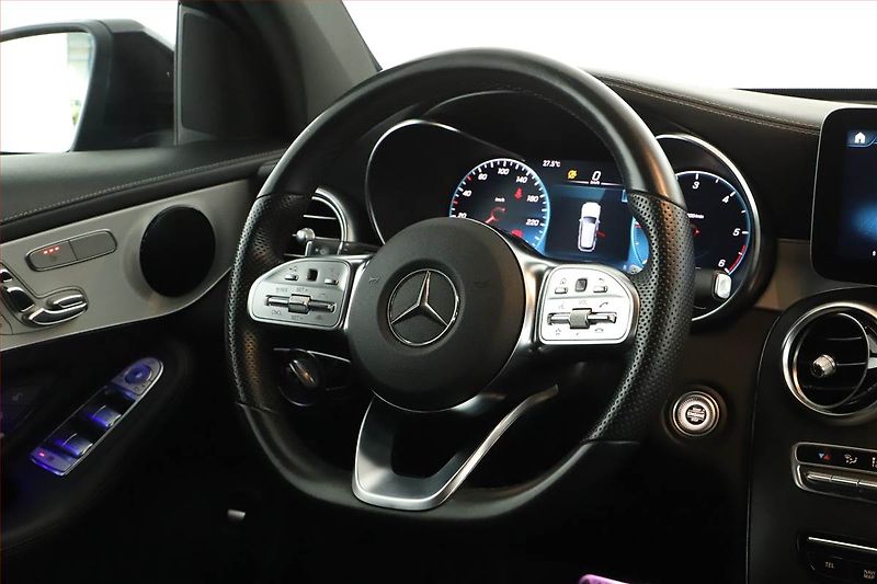 Mercedes-Benz GLC (2022) 300 d 4MATIC, ČR, DPH - fotka 8 z 20