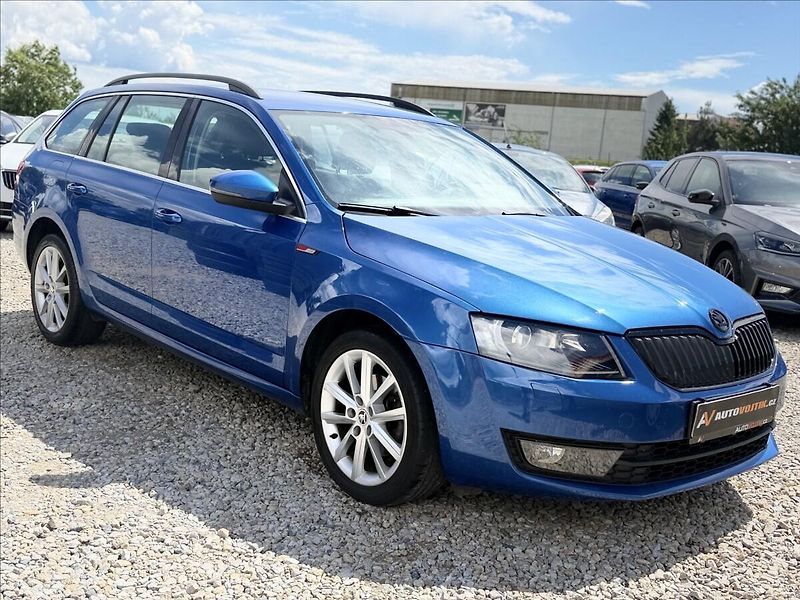 Škoda Octavia 2,0 TDI 110kW DSG XENONY - fotka 3 z 28