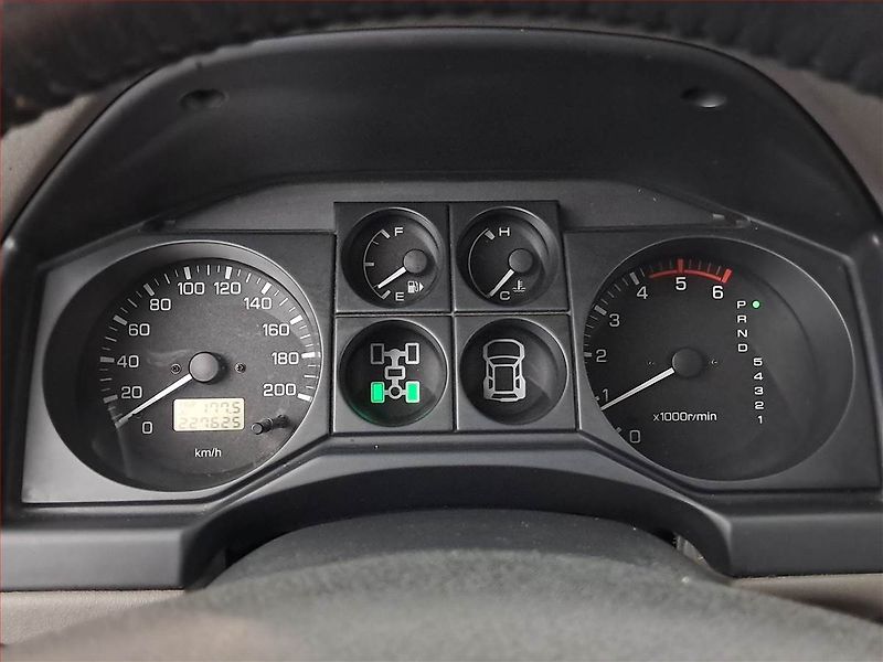 Mitsubishi Pajero (2006) 3.2 DI-D, 4X4, Automat - fotka 11 z 20