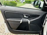 Volvo XC90 2.4D5 4x4 AUT VÝHŘEV SENZORY - náhled 32