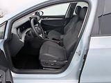 Volkswagen Golf (2026) People 6G 1,5TSI - náhled 4