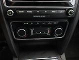 Škoda Superb (2015) 2.0 TDI, Serv.kniha, Tempomat - náhled 12