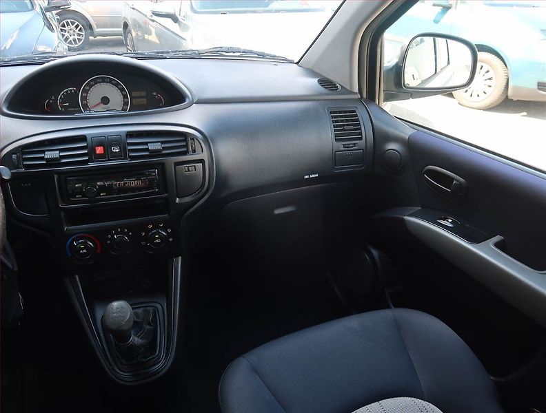 Hyundai Matrix (2009) 1.6, po STK, dobrý stav - fotka 8 z 16