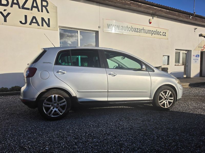 Volkswagen Golf Plus (2006) 1.6 i GOAL nová STK - fotka 2 z 20