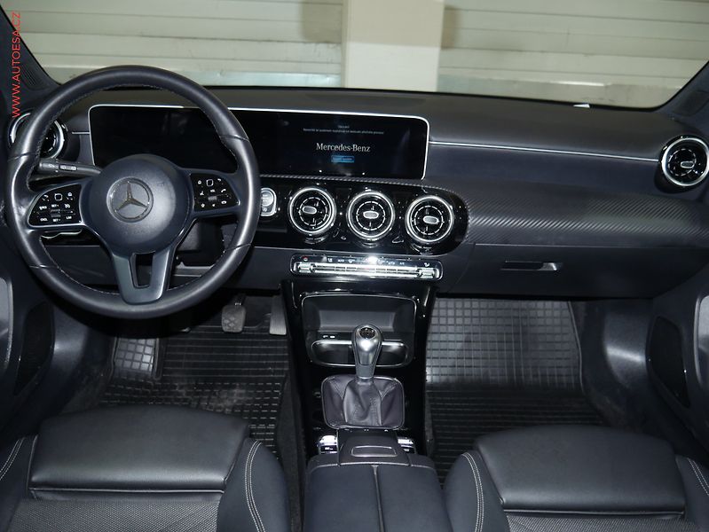 Mercedes-Benz Třídy A (2020) 1.3i, ČR, AC, LED, výhřev - fotka 8 z 25