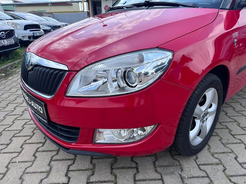 Škoda Fabia (2011) 1,2 TSI 63 KW KM STK - fotka 7 z 49