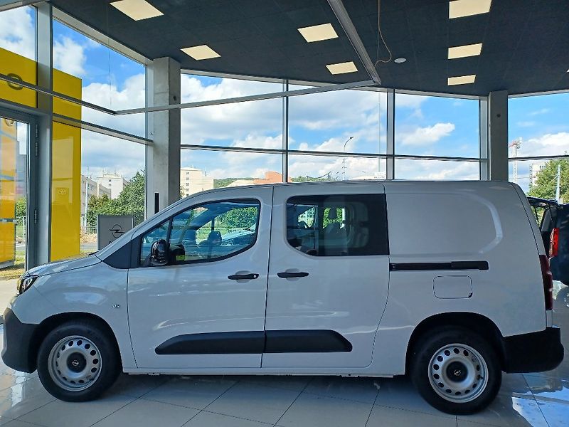 Opel Combo (2026) Crew Van L2 1,5CDTI 102k MT6 - fotka 3 z 28