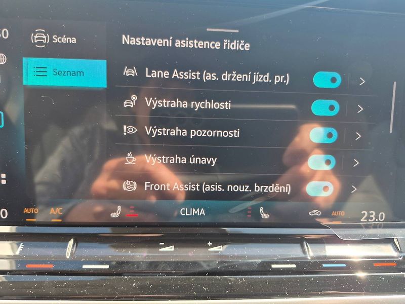 Volkswagen Multivan (2025) 2,0 TDI 110 kW Life Long DSG - fotka 12 z 23