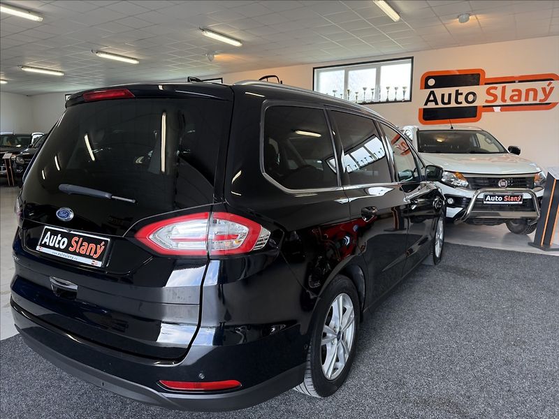 Ford Galaxy 2,0 Titanium,177kW,po servisu - fotka 6 z 38