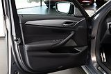 BMW Řada 5 M550d xDrive/HarmanKardon/Vent - náhled 16