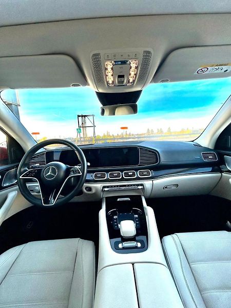 Mercedes-Benz GLE (2024) - fotka 11 z 17