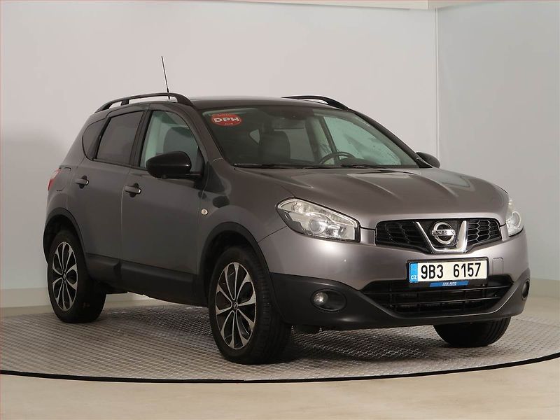 Nissan Qashqai (2013) 1.6 dCi, ČR,1.maj, Serv.kniha - fotografie inzerátu