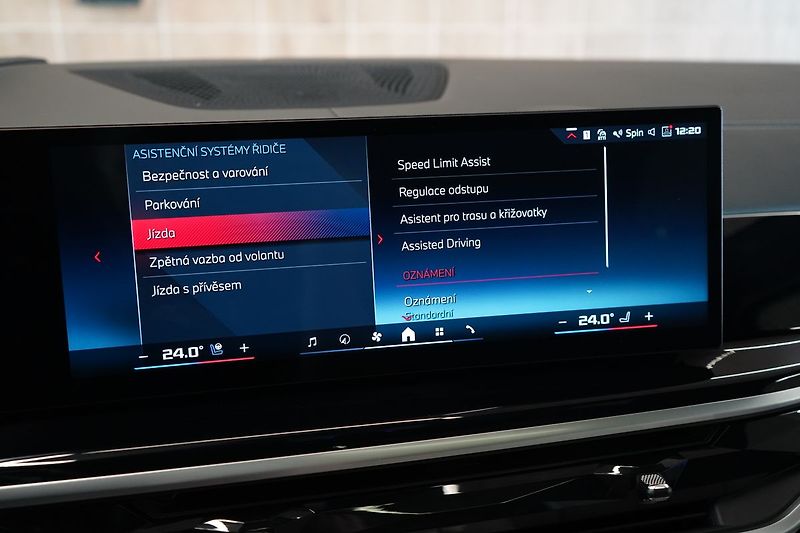BMW X7 M60i xDrive, Masáž, Skylounge - fotka 36 z 50
