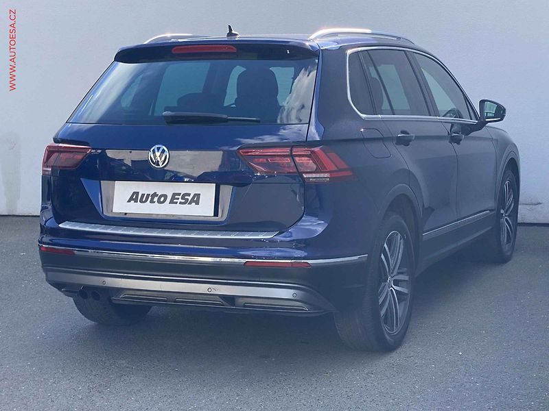 Volkswagen Tiguan (2017) 2.0 TSi 4X4, Highline, LED - fotka 4 z 20