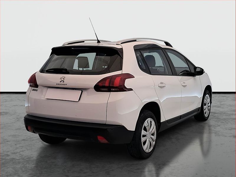Peugeot 2008 (2017) 1.6 BlueHDi, Tempomat - fotka 5 z 14