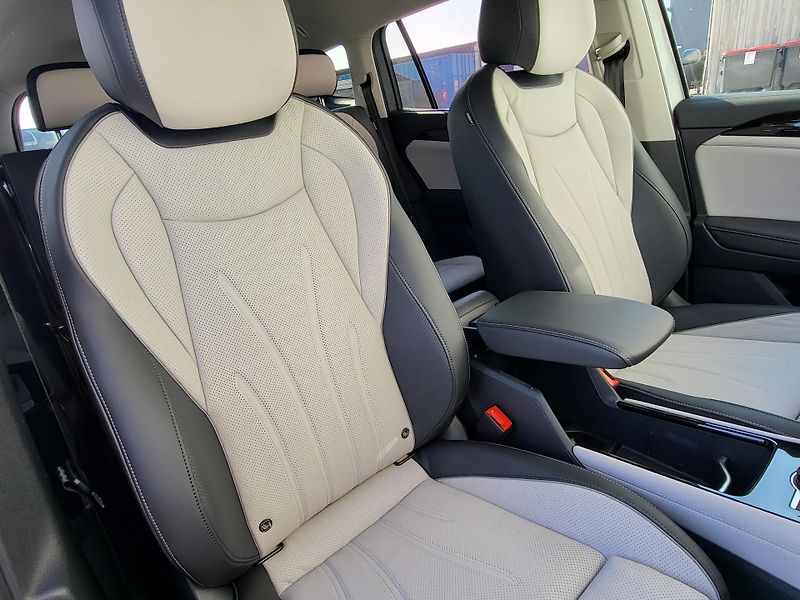 Volkswagen Tayron (2026) Elegance 2,0TDI 142kW4MOT-nové - fotka 27 z 27