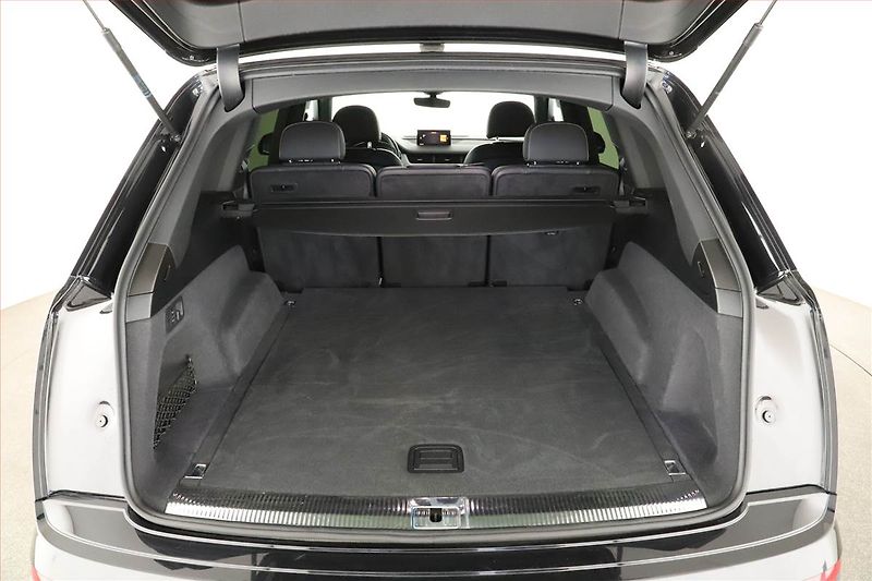 Audi Q7 (2018) S-Line 50 TDI - fotka 22 z 23