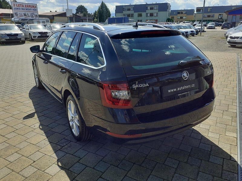 Škoda Octavia (2018) KOMBI 1.5 TSi DSG - fotka 5 z 41