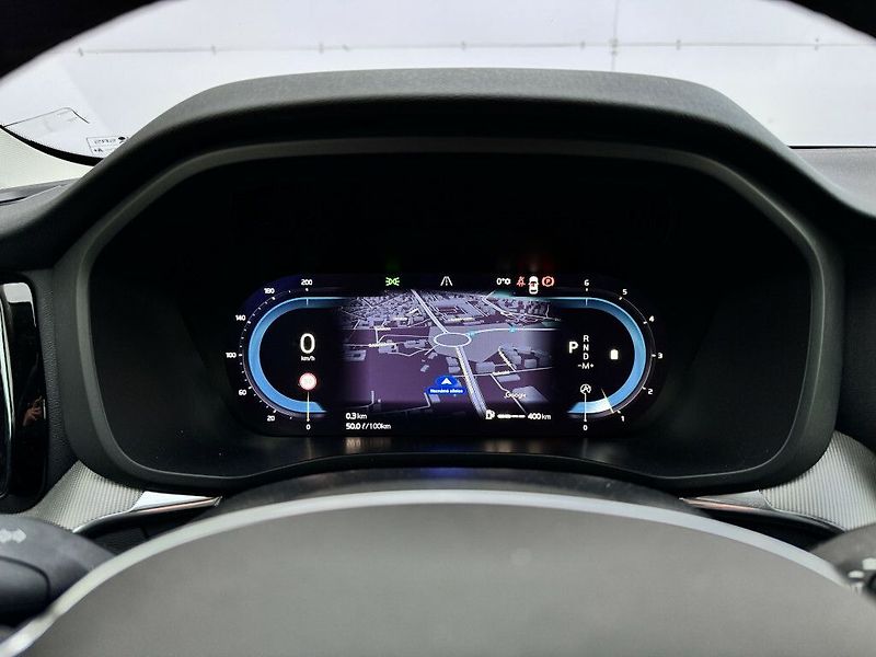 Volvo XC60 PLUS DARK B4 AWD 145kW - fotka 17 z 33
