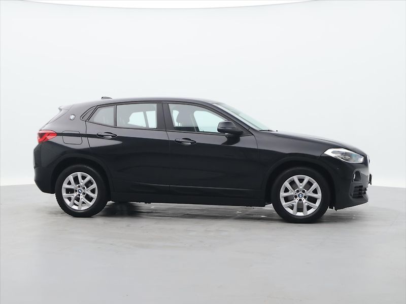 BMW X2 1,5 18i sDrive 103kW Advantage - fotka 7 z 28