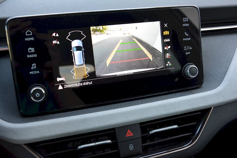 Škoda Kamiq (2025) 1.0 TSI 85 kW TOP Selection DS - fotka 25 z 25