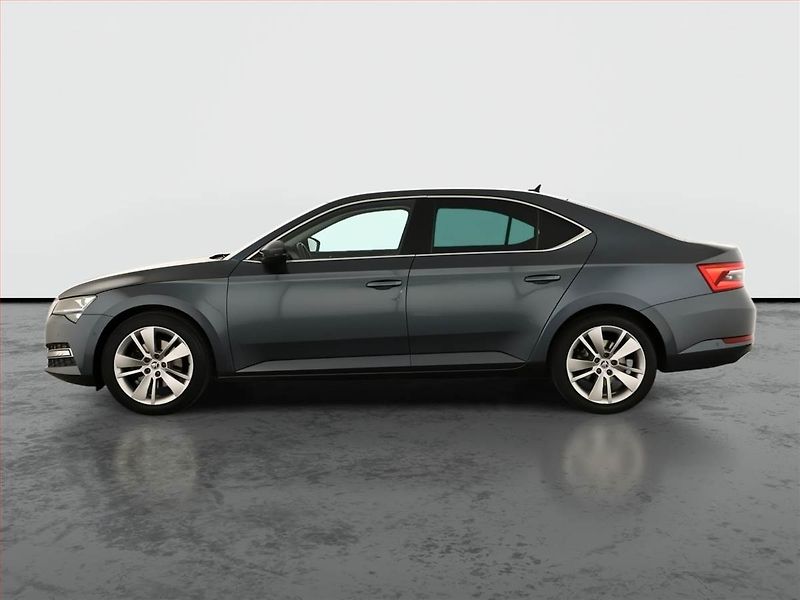Škoda Superb (2021) 2.0 TDI - fotka 3 z 20
