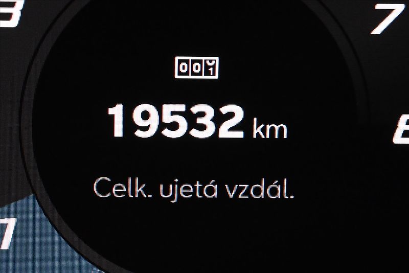 Seat Leon 1,5 TSI 85kW Style Záruka až 5 - fotka 17 z 30