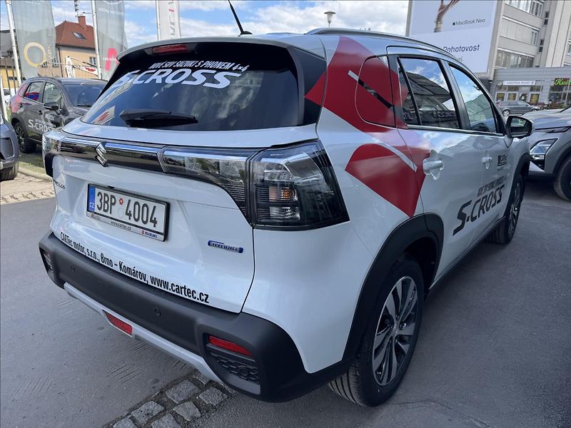 Suzuki S-Cross (2026) 1,4 Elegance 6AT Hybrid - fotka 3 z 6