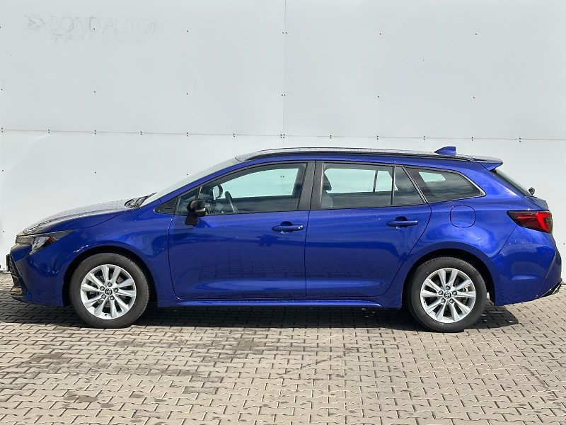 Toyota Corolla 1.8 HSD e-CVT Comfort Tech - fotka 3 z 26