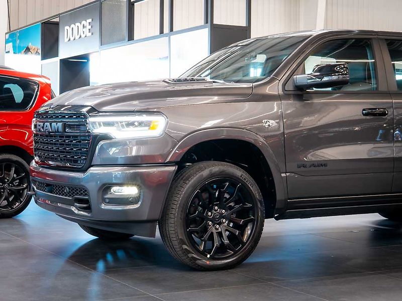 Dodge RAM (2026) 5.7 HEMI V8 Limited 2026 - fotka 14 z 50