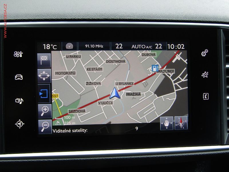 Peugeot 308 (2017) 1.6HDi, ČR, LED, park.čidla - fotka 15 z 18
