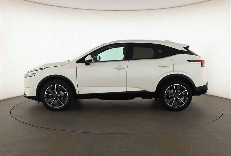 Nissan Qashqai (2023) Tekna 1.3 DIG-T MHEV - fotka 3 z 20