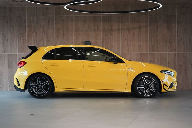 Mercedes-Benz Třídy A 35 AMG 4MATIC, AERO, Kamera - fotka 7 z 44