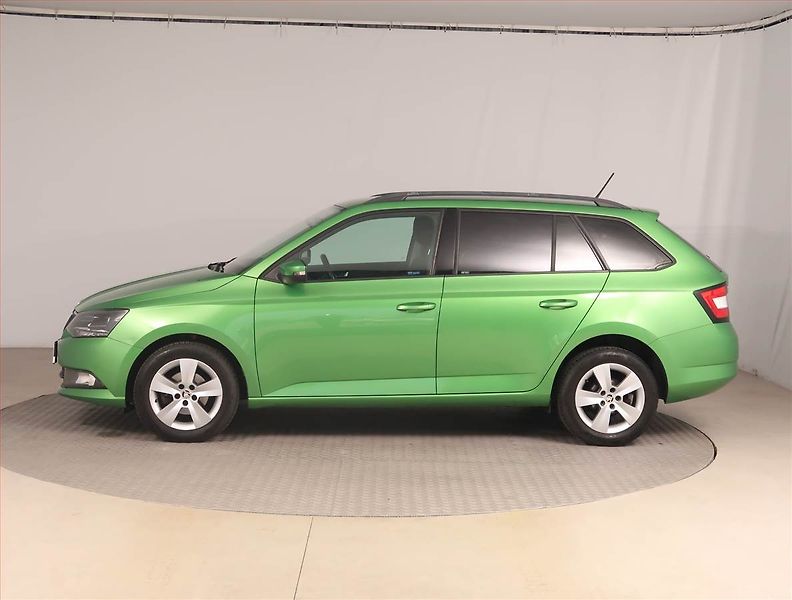 Škoda Fabia (2016) Ambition 1.2 TSI, Serv.kniha - fotka 3 z 16