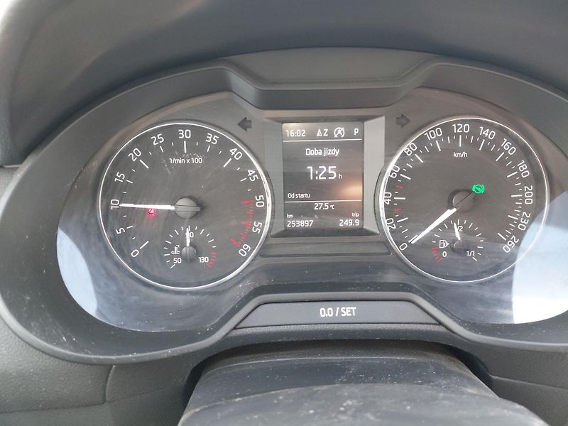 Škoda Octavia (2016) 2,0TDi 110 kW STYLE DSG - fotka 18 z 25