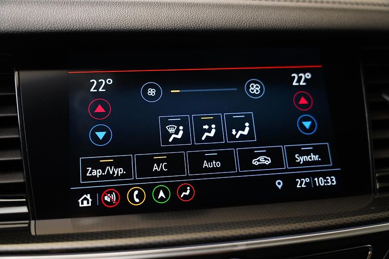 Opel Insignia - fotka 21 z 25