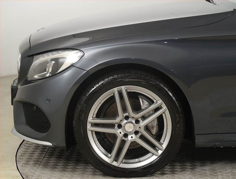 Mercedes-Benz Třídy C (2015) C 220 d 4MATIC , 4X4, Automat - fotka 15 z 22