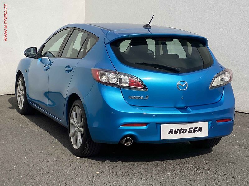 Mazda 3 (2009) 2.2 MZR-CD, ČR, AC, xenon - fotka 6 z 17