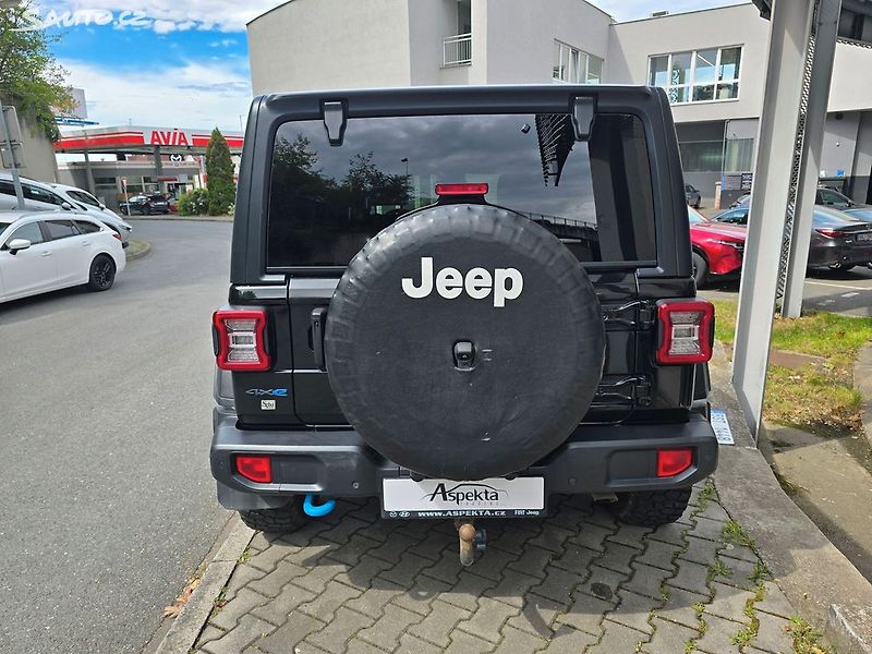 Jeep Wrangler Rubicon 4xe Unlimited, tažné - fotka 4 z 26