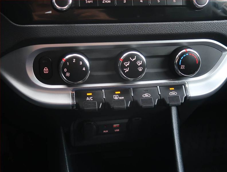 Kia Rio (2016) 1.25 CVVT, Serv.kniha - fotka 16 z 18