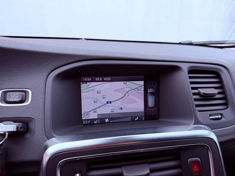 Volvo V60 D2 CrossCountry, ČR, 1.Maj - fotka 20 z 30
